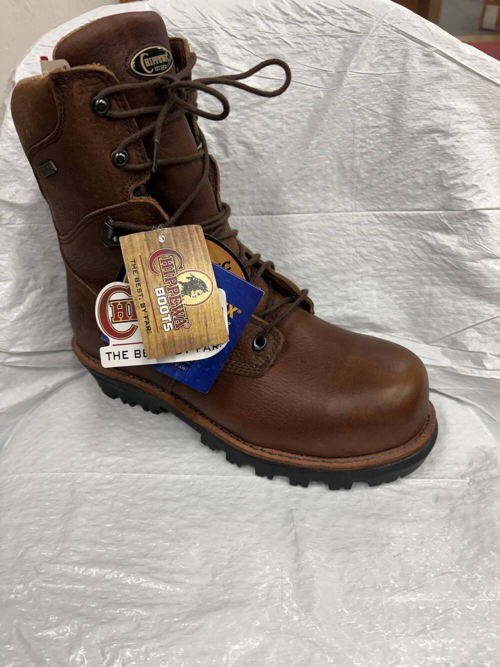 NEW CHIPPEWA men's foreman boots in brown